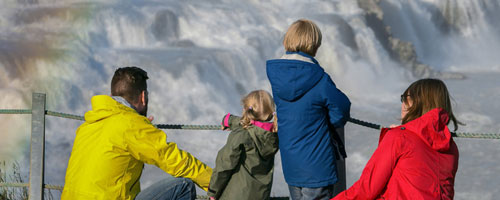 Explore nature in iceland with the family