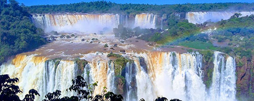 Experience Iguazu Falls on your custom vacation
